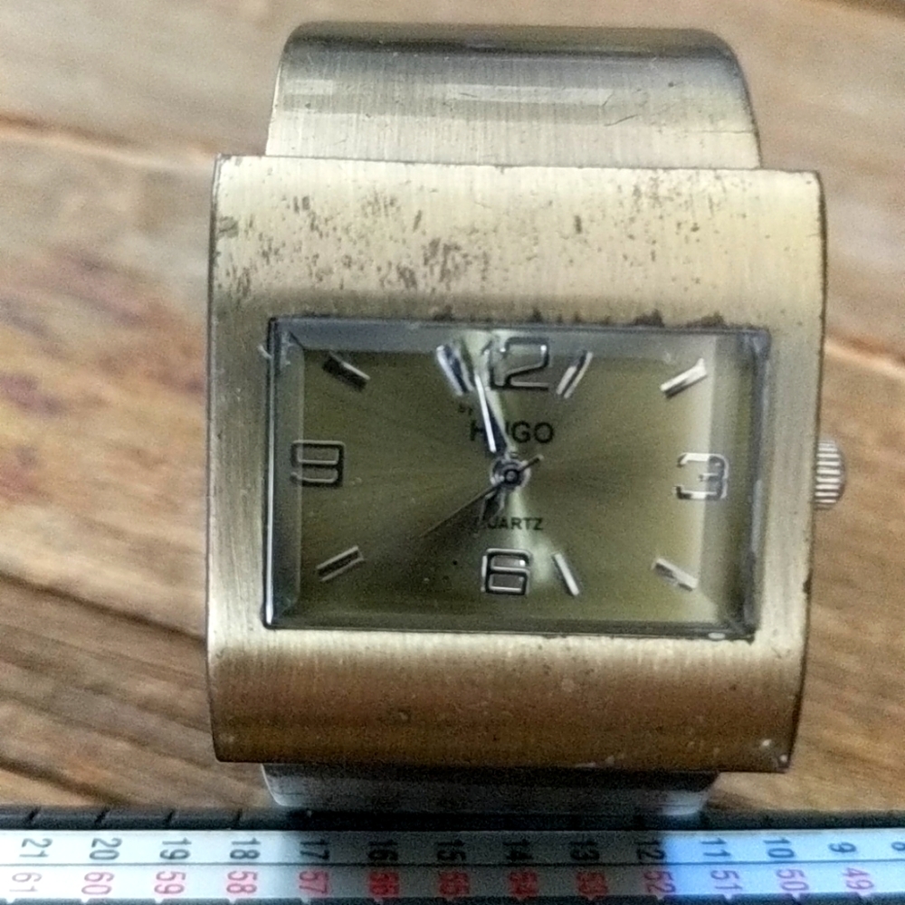 Vintage Hugo Bezel Stainless Steel Watch